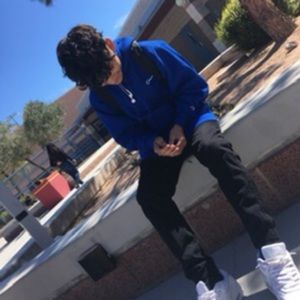 Meet your Posher, Victor